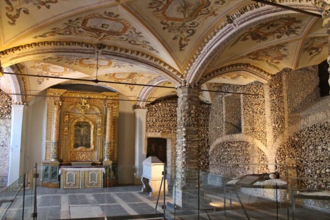From Lisbon: Évora Private Historic Discovery Tour - Frequently Asked Questions