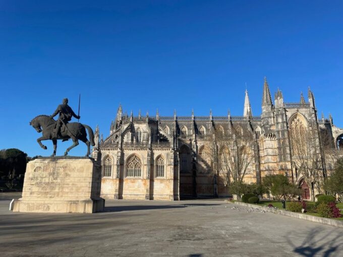 From Lisbon: Fátima, Batalha, Nazaré, and Óbidos - Frequently Asked Questions