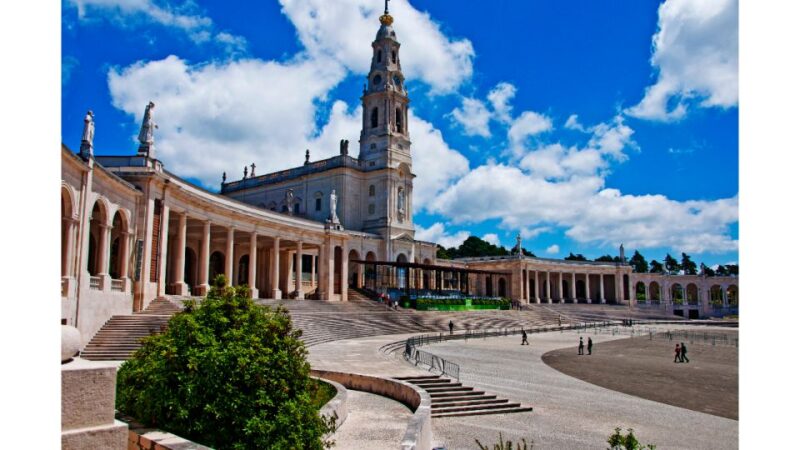 From Lisbon: Fatima, Nazare and Obidos Luxury Private Tour - Sanctuary of Our Lady of Fatima