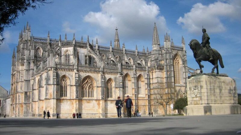 From Lisbon: Fatima, Nazaré, Óbidos Full-Day Trip - Visiting the Three Shepherds Homes