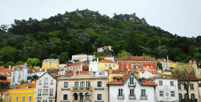 From Lisbon: Full Day in Sintra, Cascais and Estoril - Adverse Weather Conditions