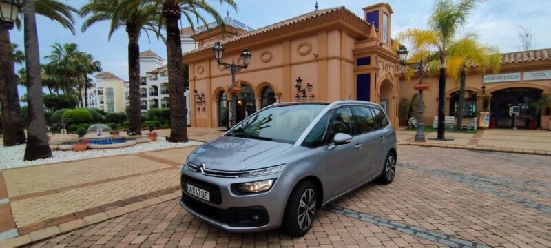From Lisbon: Half Day Tour in Fátima - Transportation and Amenities
