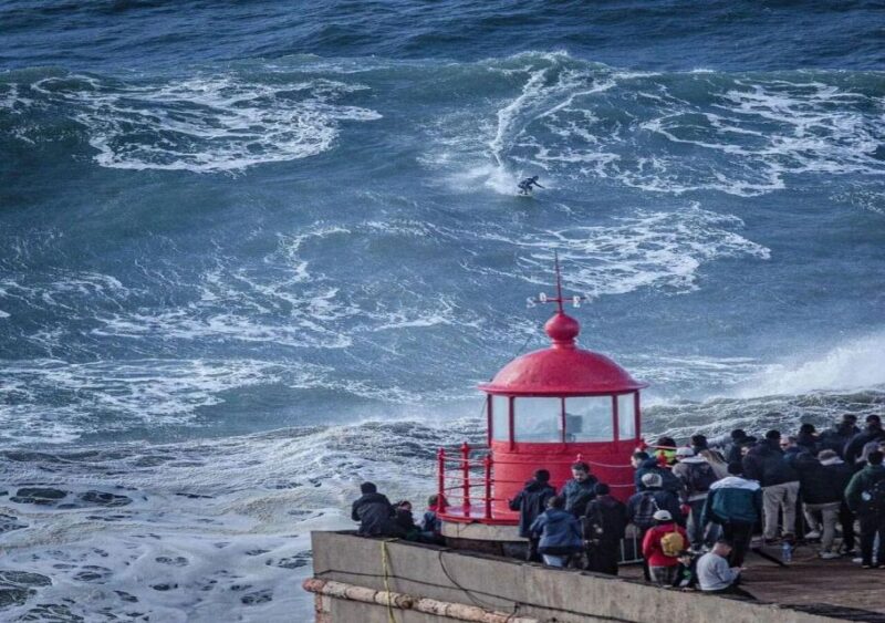 From Lisbon: Nazaré Giant Waves and Scenic Beauty Day Trip - Key Points