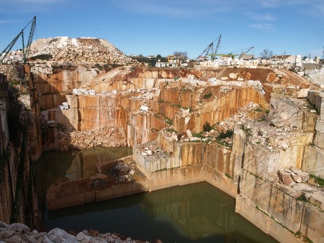 From Lisbon: Private 9-Hour Tour of Évora and Estremoz - Frequently Asked Questions