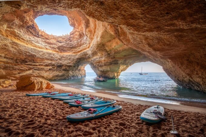From Lisbon: Private Day Trip to Algarve With Hotel Pick up - Discover Iconic Algarve Sights