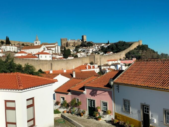 From Lisbon: Private Eco-Tour to Alcobaça, Nazaré & Óbidos - Experiencing Nazaré