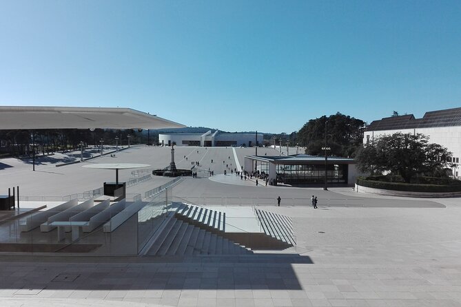 From Lisbon: Private Tour Fátima, Batalha, Nazaré, Óbidos - Booking Information