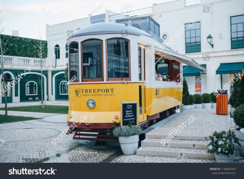 From Lisbon: Shuttle to Freeport Lisboa Fashion Outlet - Customer Ratings and Feedback