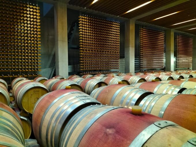 From Lisbon: Tour to Óbidos, Mafra & 3 Wineries 15 Tastings - Scenic Drives and Free Time