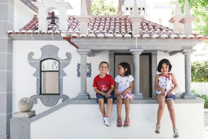 From Lisbon: Trip to Dinosaurs & Little Portugal Theme Parks - Destination and Activities