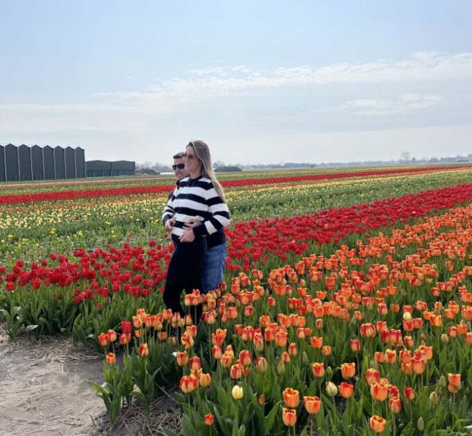 From Lisse: Flower Bike Tour Along Keukenhof and Flowerfarm - Tour Duration and Distance