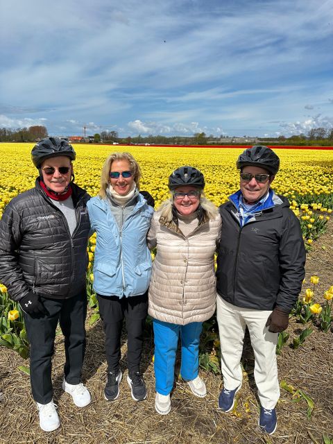 From Lisse: Flower Bike Tour Along Keukenhof Small Group - Meeting and Transportation
