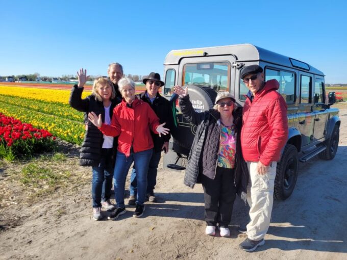 From Lisse: Landrover Tour Along Keukenhof & Flower Fields - Meeting Point and Transportation
