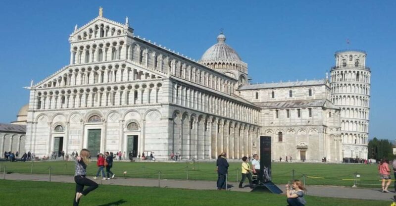 From Livorno: Guided Day Trip to Florence and Pisa by Bus - Florence Exploration