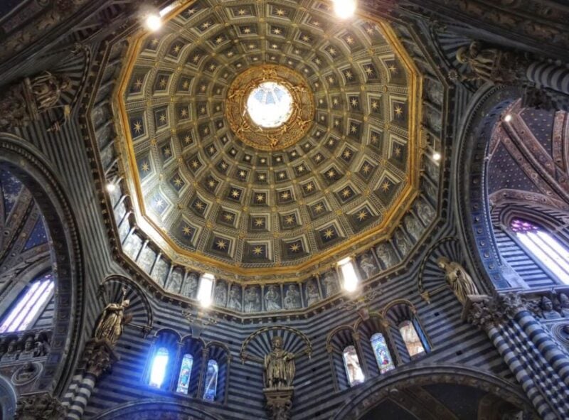 From Livorno: Siena and San Gimignano Guided Day Trip - Roundtrip Port Transfers