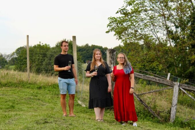 From Ljubljana: Wine Tasting Paired With Art Creation - What to Bring and Considerations