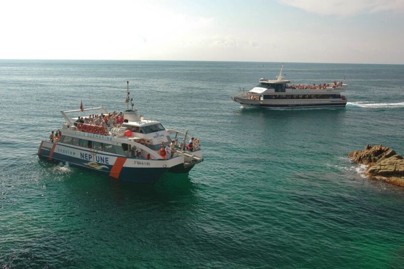 From Lloret De Mar: Roundtrip Ferry to Tossa De Mar - Inclusions and Meeting Point