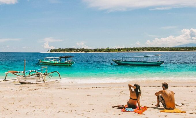 From Lombok: Private Gili Islands Trip W. Glass-Bottom Boat - Inclusions and Exclusions