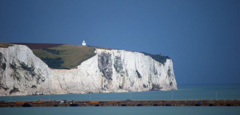 From London: Canterbury, Dover, and Kent Villages Day Trip - Explore Dover Castle