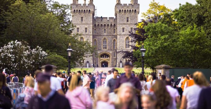 From London: Half-Day Trip to Windsor With Castle Tickets - Inclusions and Practical Information