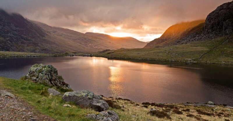 From London: North Wales Day Rail Tour - Train Journey