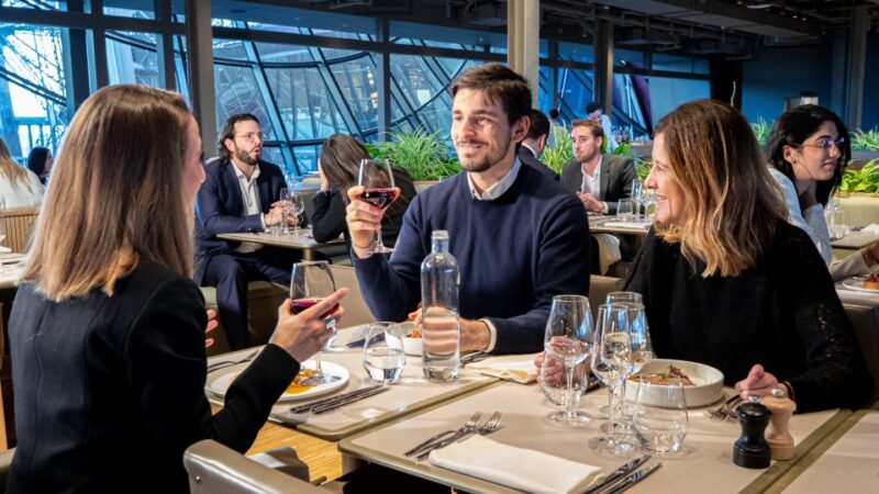 From London: Paris Day Tour W/Eiffel Tower Champagne Lunch - Just The Basics