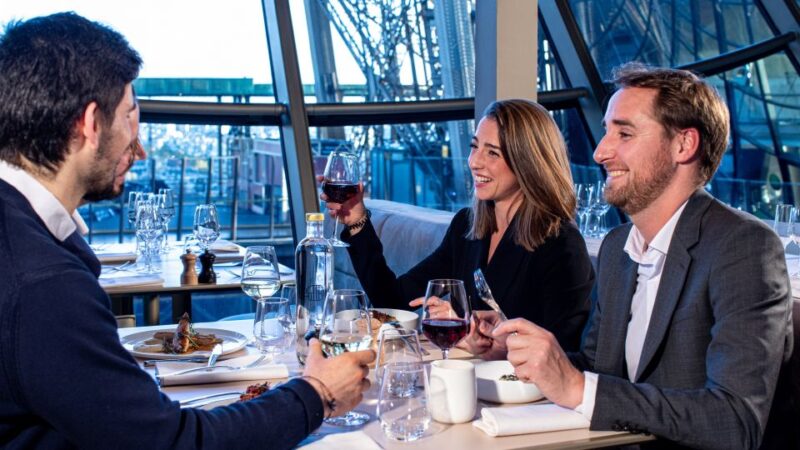 From London: Paris Day Tour W/Eiffel Tower Champagne Lunch - Seine River Sightseeing Cruise