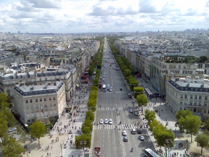 From London: Paris Day Trip With Lunch on Eiffel Tower - Eurostar Transfers
