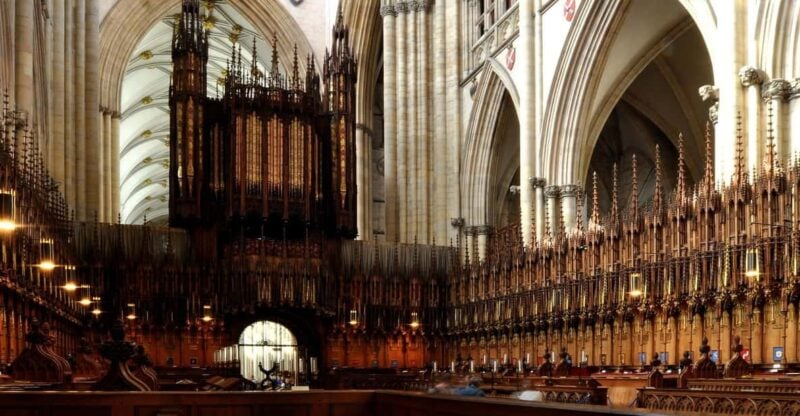 From London: Private Leeds Castle, Canterbury Cathedral Tour - Transportation and Logistics