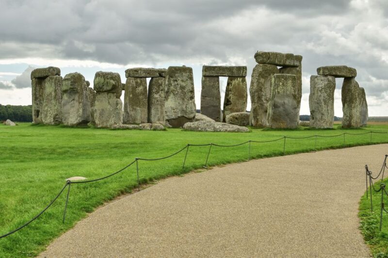 From London: Stonehenge Morning Day Trip With Admission - What to Expect