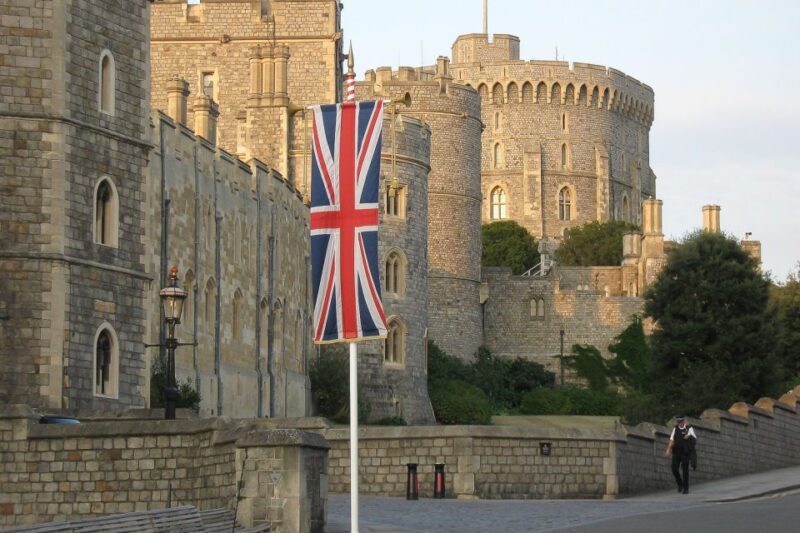 From London: Stonehenge, Windsor, and Bath Small Group Tour - Regal History at Windsor