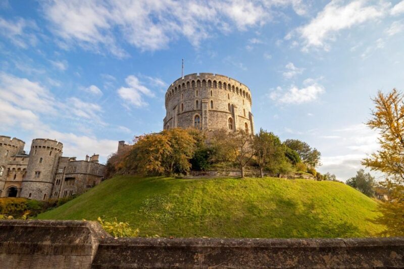 From London: Windsor Castle Full Day Guided Tour By Train - Witnessing the Changing of the Guard