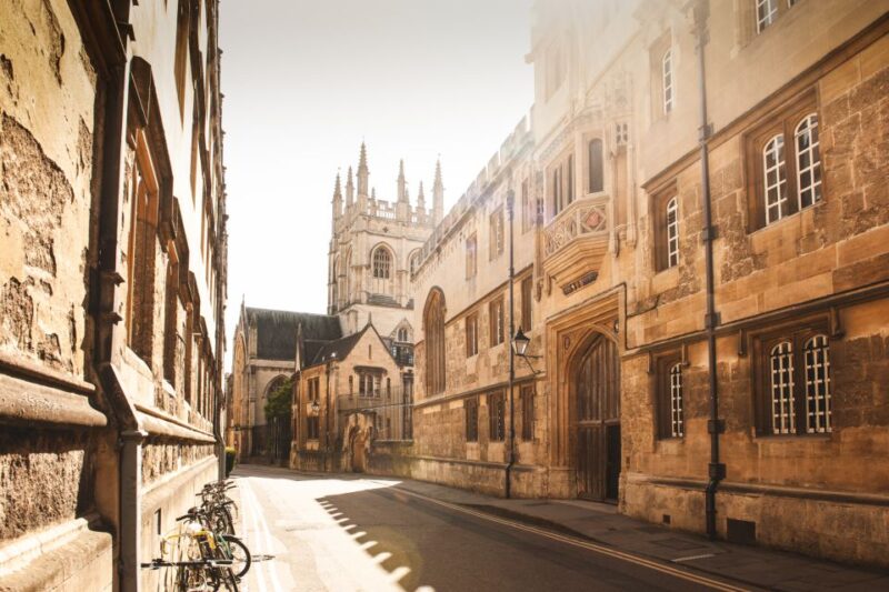 From London: Windsor, Stonehenge, Bath & Oxford 2-Day Tour - Key Points