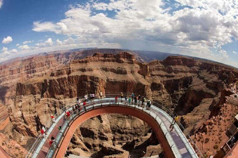 From Los Angeles: 3-Day Las Vegas Tour with Accommodation - An In-Depth Look at the 3-Day Tour Experience