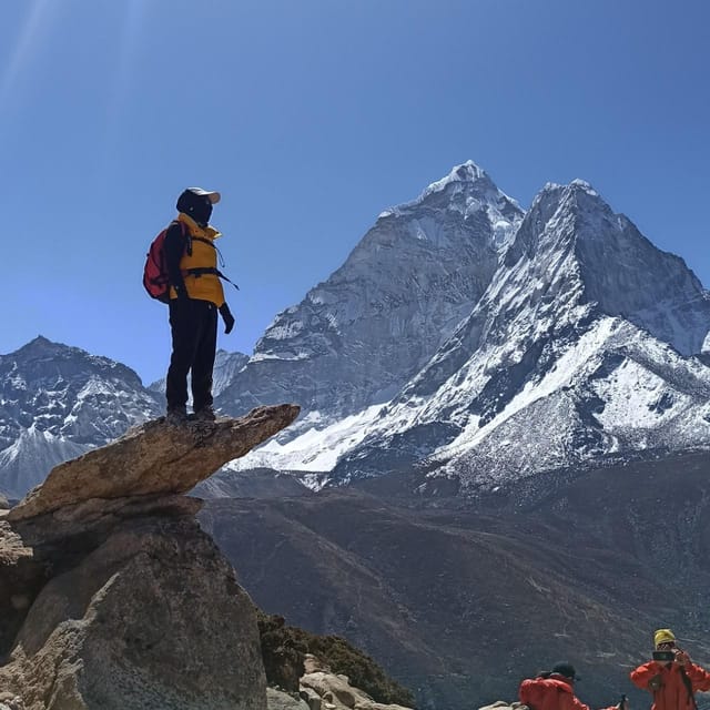 From Lukla: Everest High Pass Trek - 15 Days - Included and Excluded