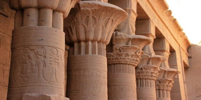 From Luxor: Day Tour to Abydos Temple and Dendera Temple - Language Options