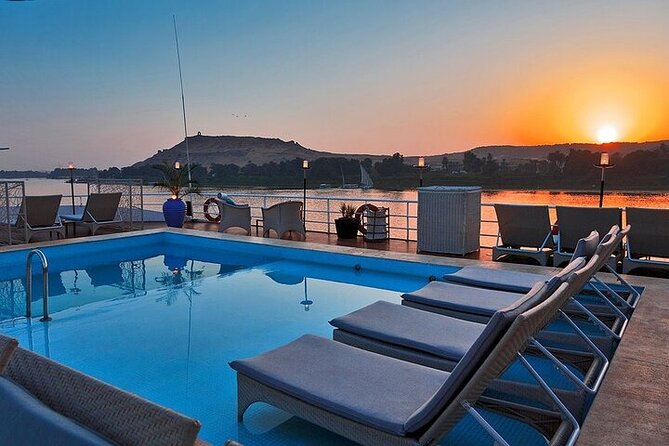 From Luxor:8-Night Luxury Nile River Cruise & Hot Air Balloon - Flexible Pickup Arrangements