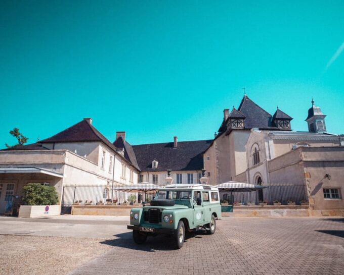 From Lyon: Beaujolais & Burgundy Private Tour by Defender - Exploring Beaujolais and Southern Burgundy