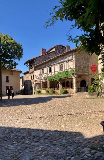 From Lyon: Medieval Town of Pérouges Half Day Tour - Experience Highlights