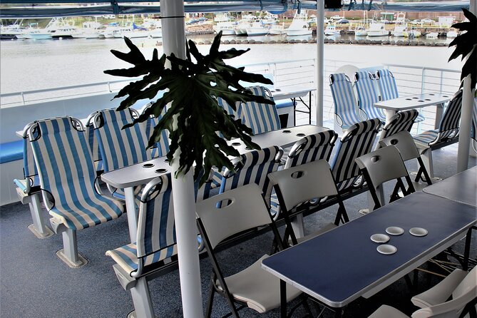 From Maalaea Harbor: Thanksgiving Dinner Cruise Aboard Calypso - Meeting at Maalaea Harbor