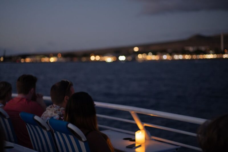 From Maalaea: Sunset Dinner Cruise Aboard the Quicksilver - Entertainment Highlights
