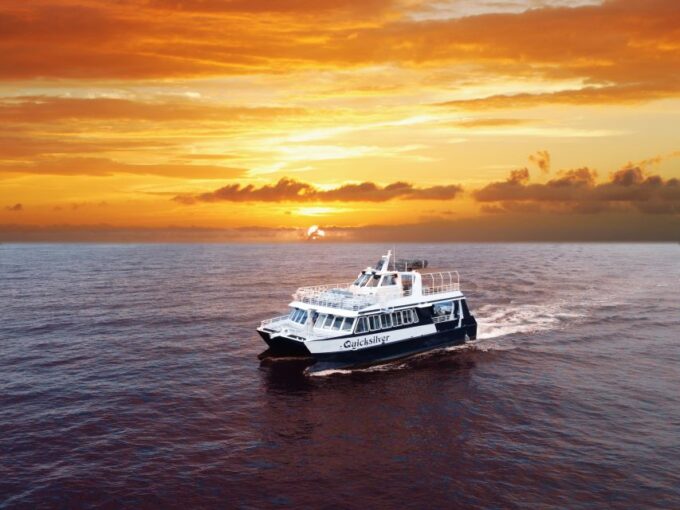 From Maalaea: Sunset Dinner Cruise Aboard the Quicksilver - Accessibility Considerations