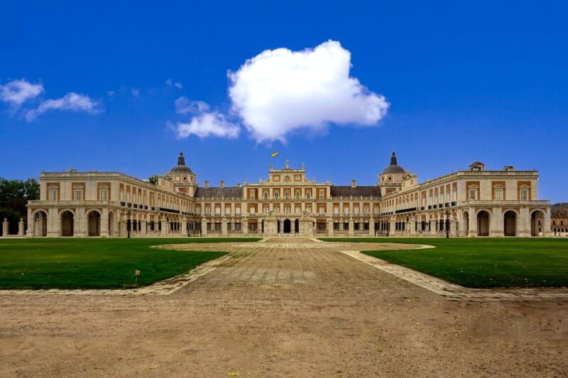 From Madrid: Aranjuez Private Tour With Royal Palace Entry - Included in the Tour