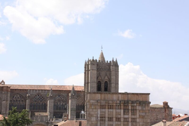 From Madrid: Avila and Segovia Full-Day Tour - Meeting Point and What to Bring