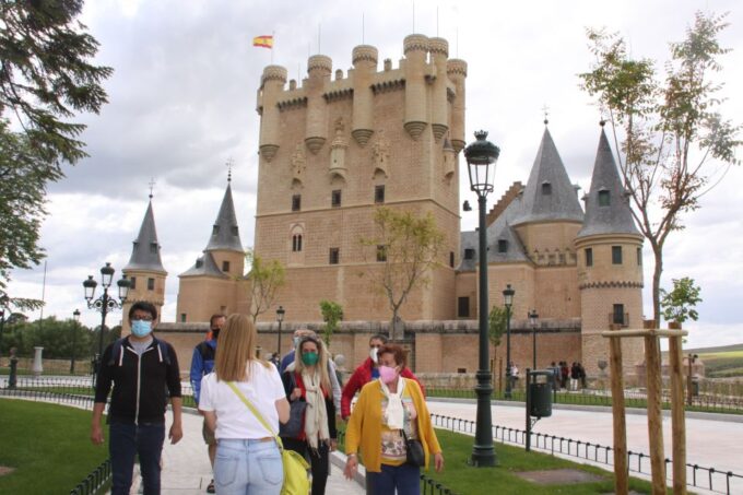 From Madrid: Avila and Segovia Full-Day Tour - Booking and Cancellation Policy