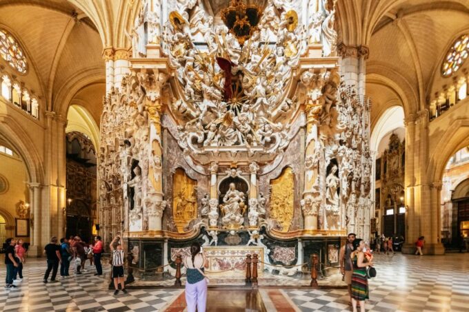From Madrid: Guided Day Trip to Toledo by Bus - Transportation