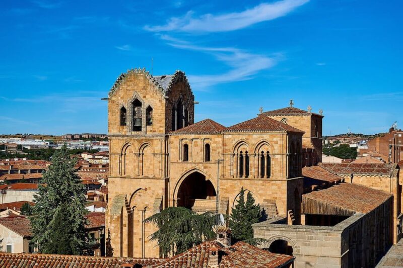 From Madrid: Private Tour for Toledo, Segovia, Alcázar Castle - Pickup and Driver