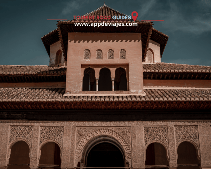 From Madrid: Private Tour Granada - Discovering Albaicín Neighborhood