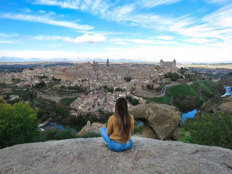 From Madrid: Private Transfer to Toledo - Personalized Experience