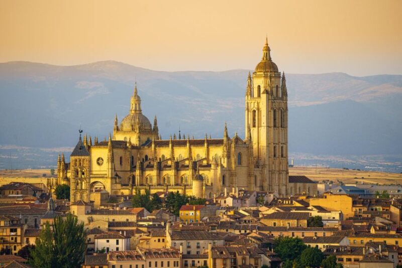 From Madrid: Segovia Highlights Private Half-Day Tour - Pickup and Drop-off at Hotel